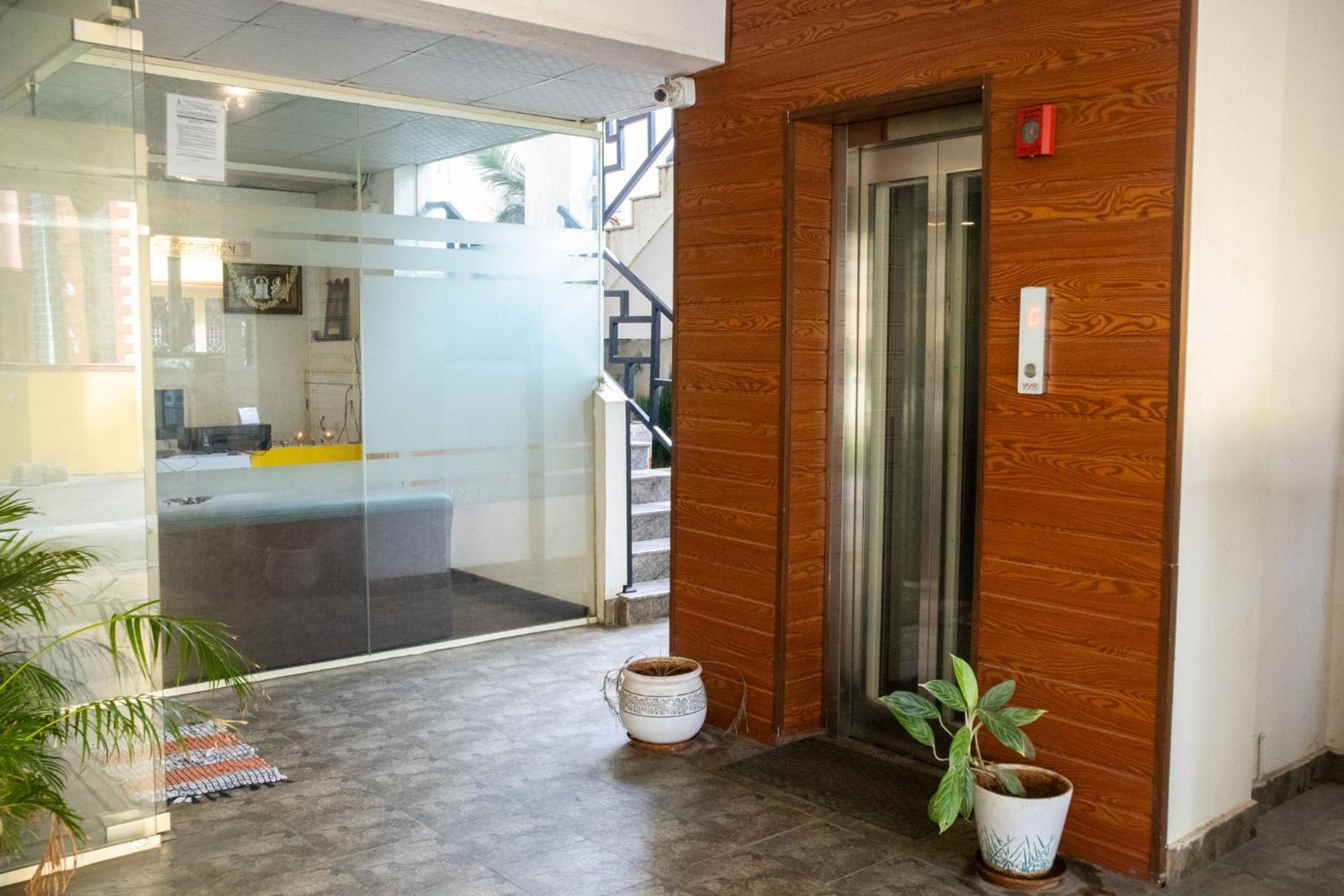 Mystic Apartotel Hebbal Bangalore Exterior foto